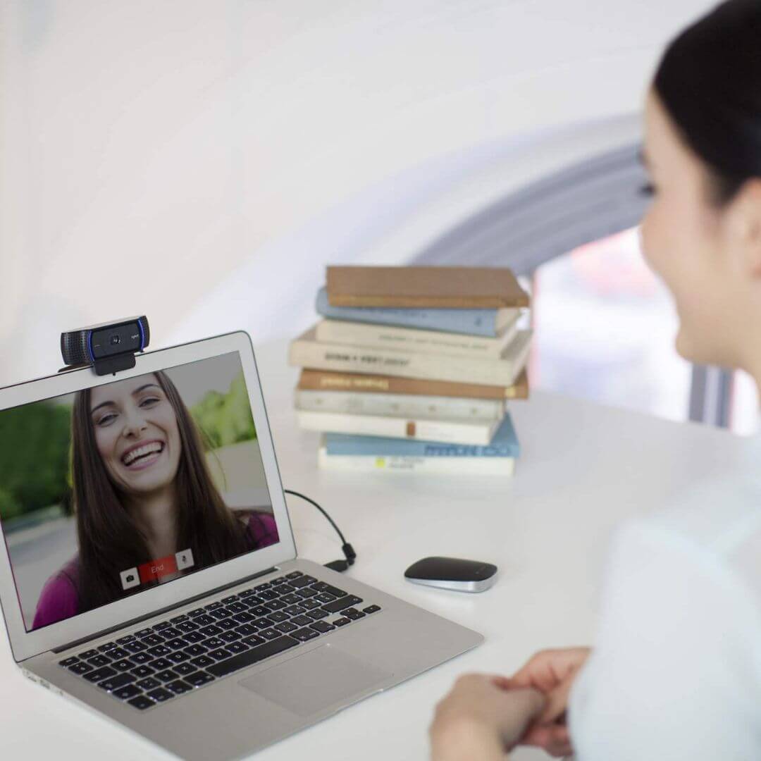 9 Best Webcams for Zoom Video Calls & Conference Meetings